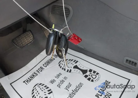 2015 Chevrolet Traverse Ls z USA, uszkodzony, nr VIN 1GNKRFEDXFJ346323